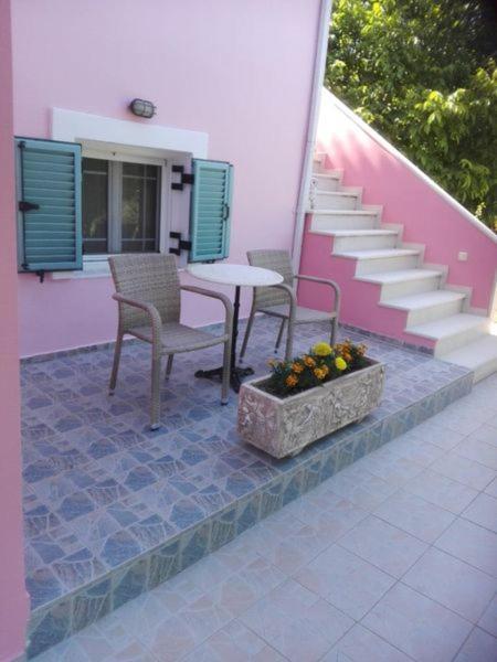 ניקיאנה Zeus And Hera Apartments מראה חיצוני תמונה