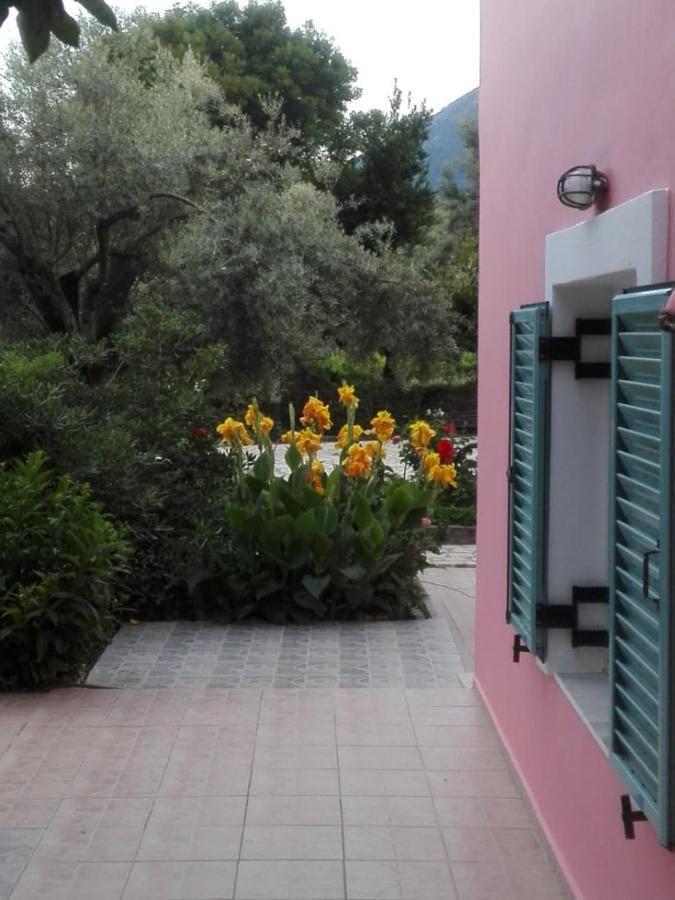 ניקיאנה Zeus And Hera Apartments מראה חיצוני תמונה