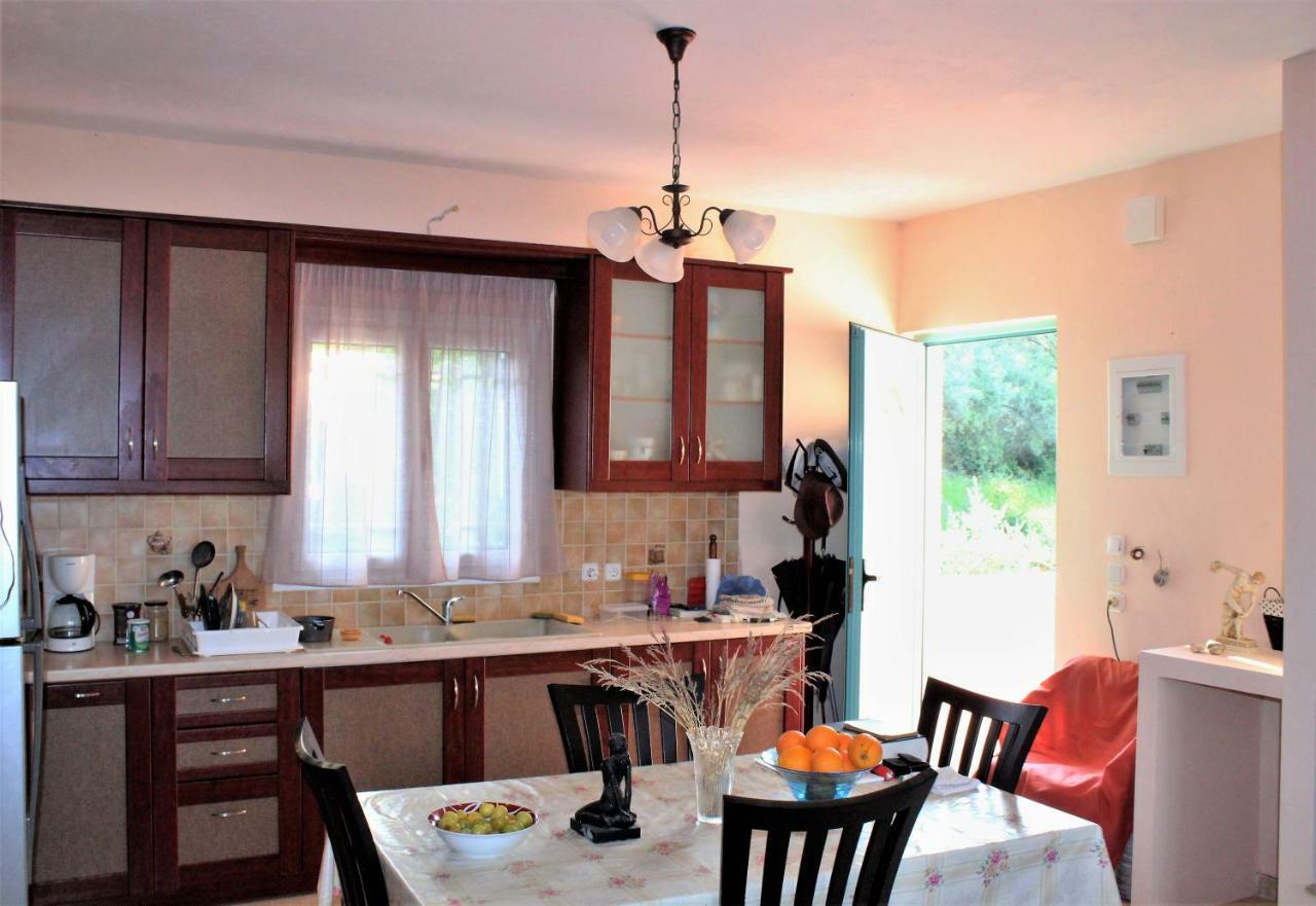 ניקיאנה Zeus And Hera Apartments מראה חיצוני תמונה