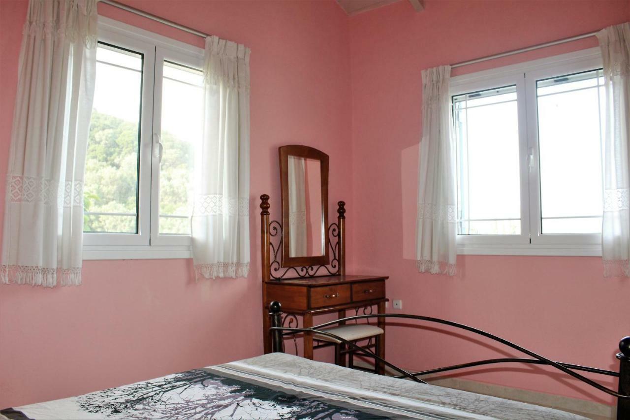 ניקיאנה Zeus And Hera Apartments מראה חיצוני תמונה