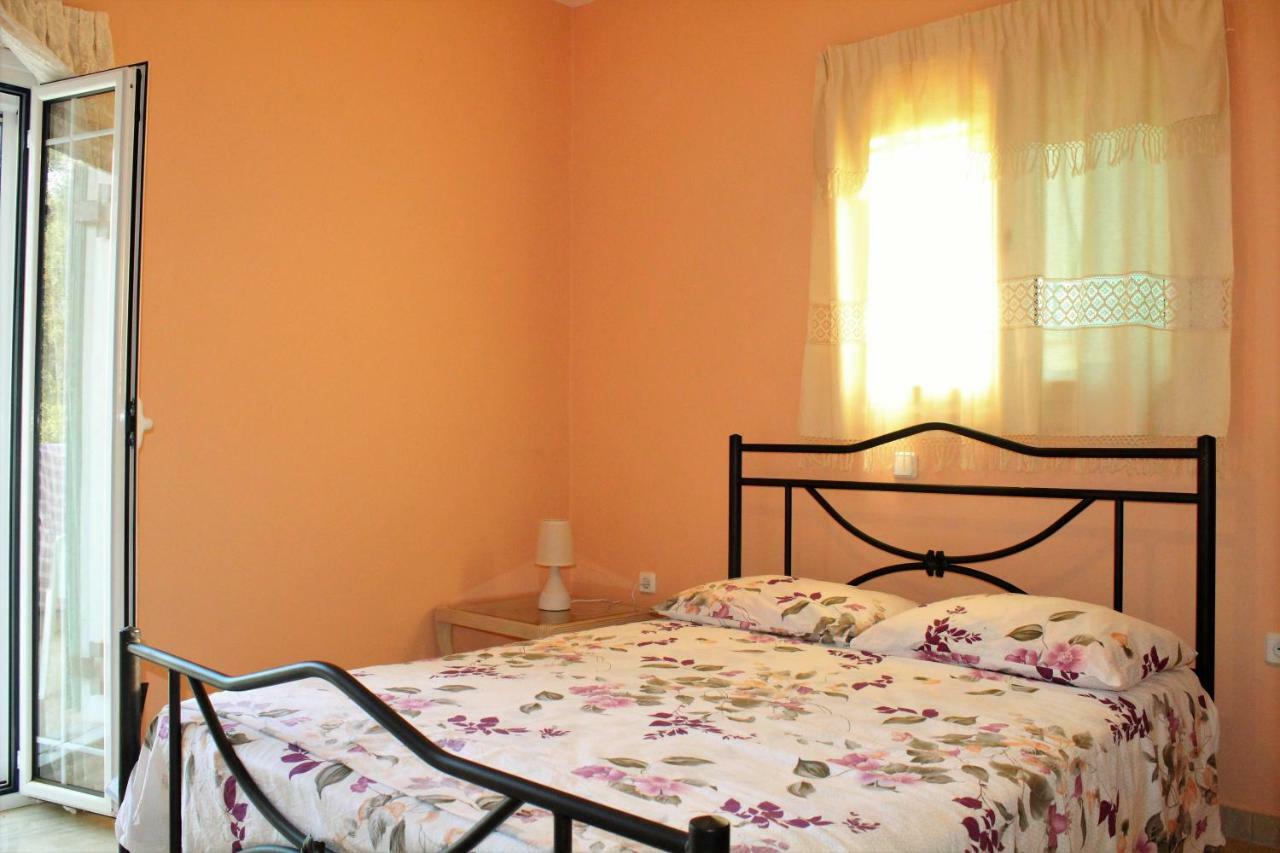 ניקיאנה Zeus And Hera Apartments מראה חיצוני תמונה